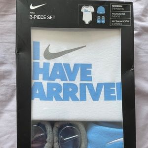 Brand New Nike 3 piece set